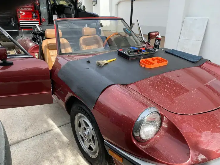 Windshield work on a 1989 Alfa Romeo